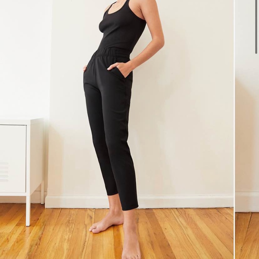 Aritzia weekender pant